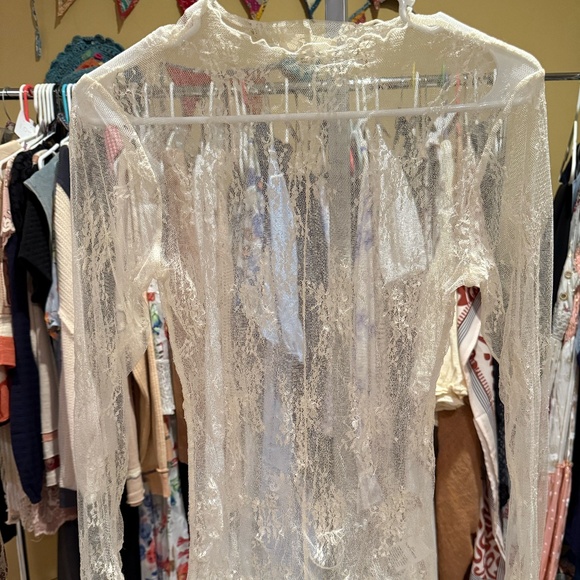 Easel- Sheer long sleeve layering top ***Has a small hole*** - Picture 1 of 2